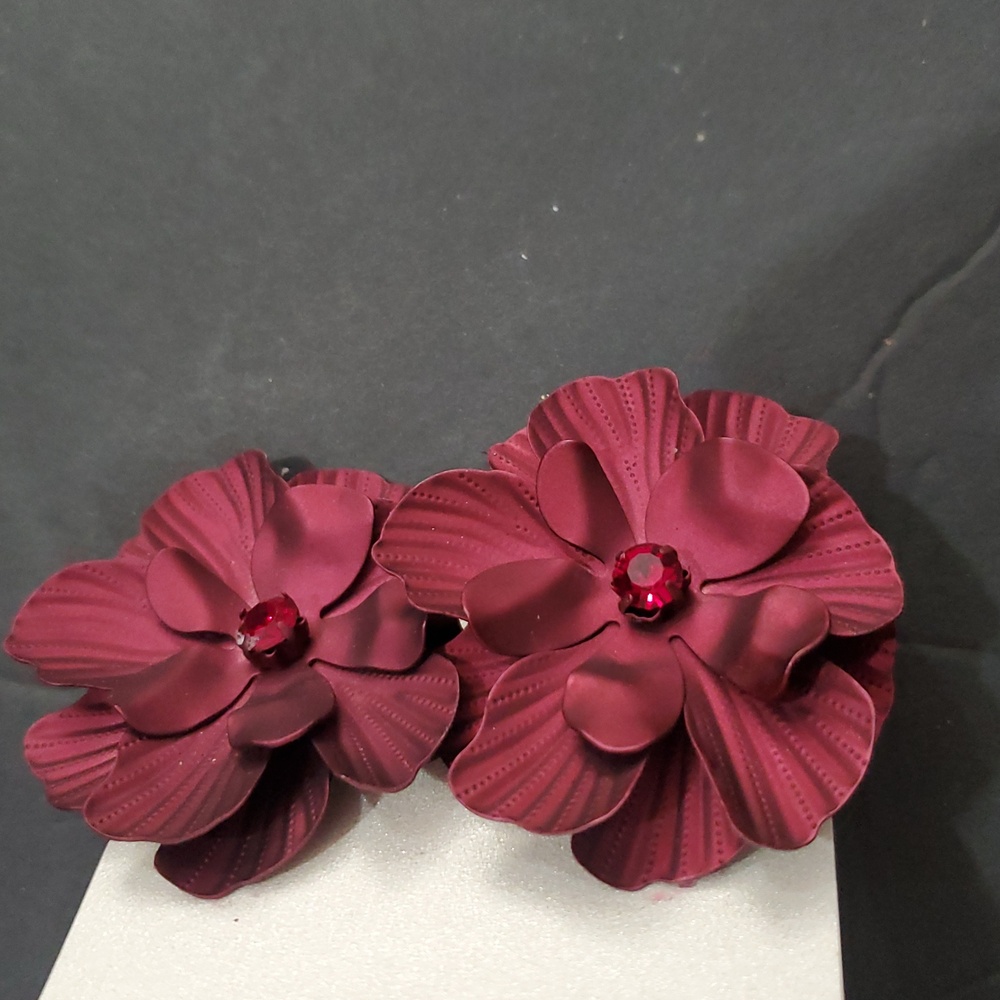 Natasha couture ruby garnet gemstone inset maroon burgundy enamel leaf earrings